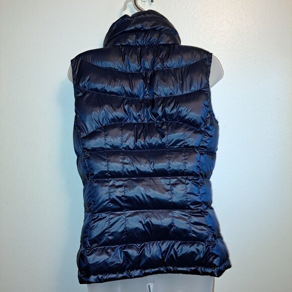 Calvin Klein Women's Puffer Vest Size Small - Picture 9 of 12